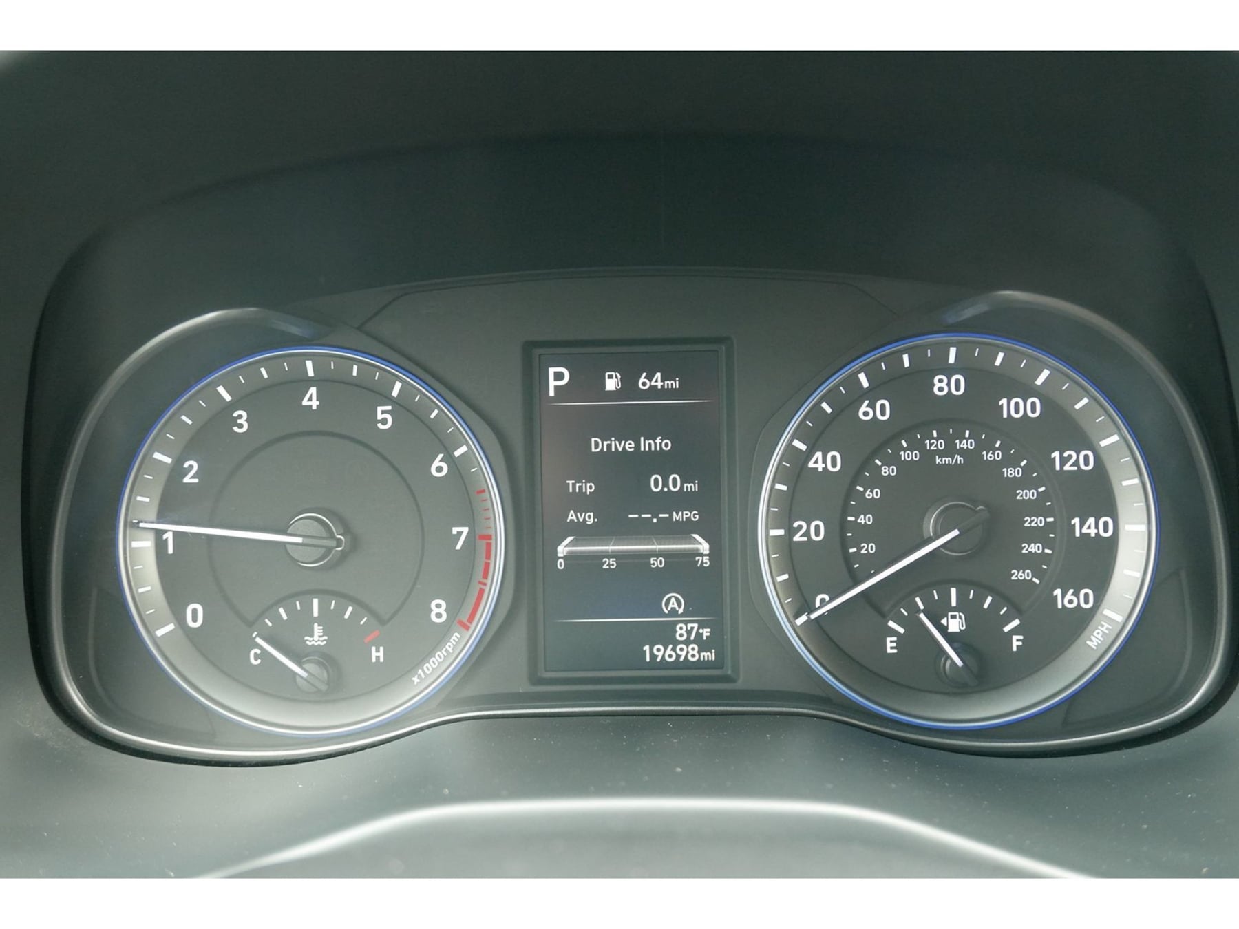 Hyundai Kona photo 7