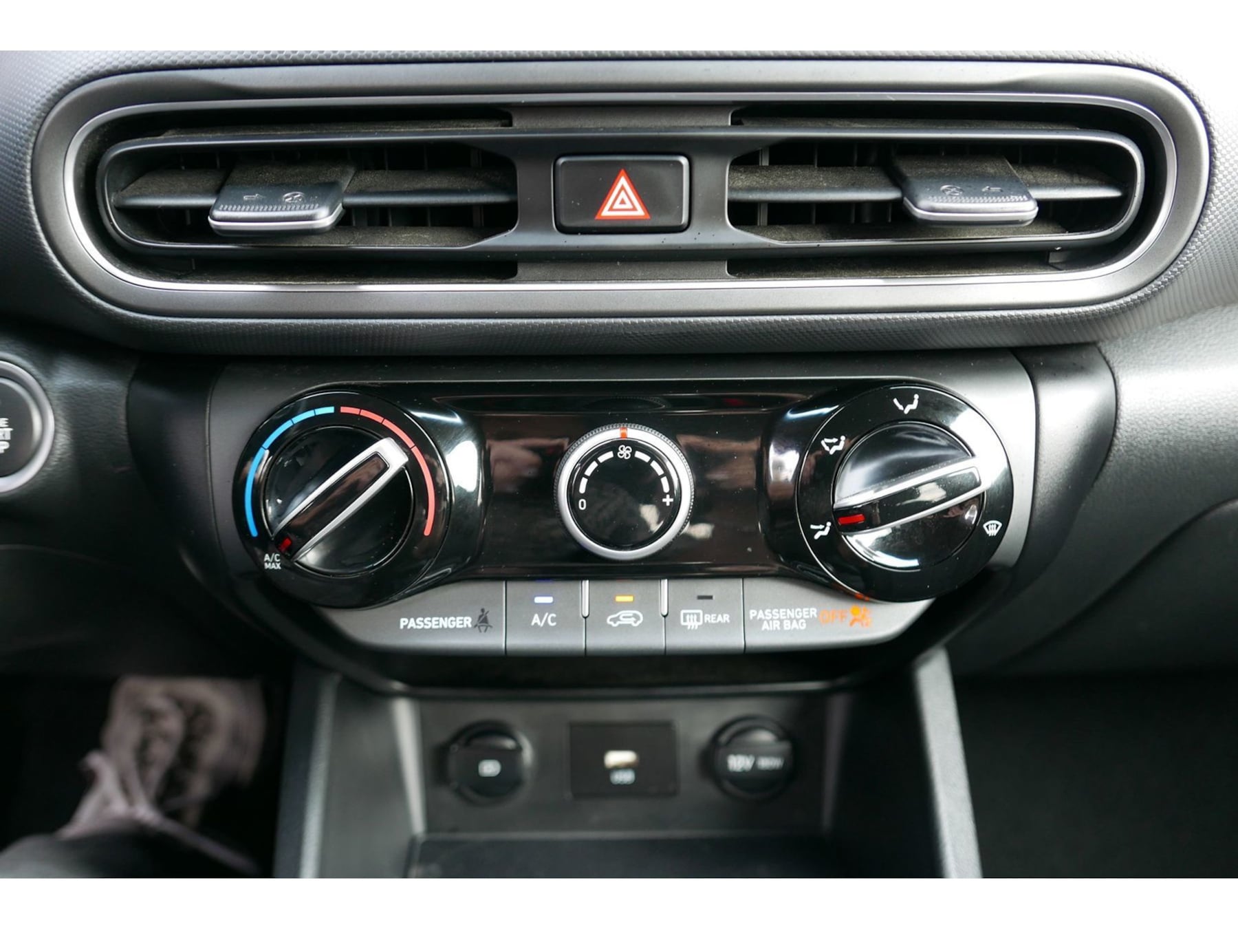 Hyundai Kona photo 15