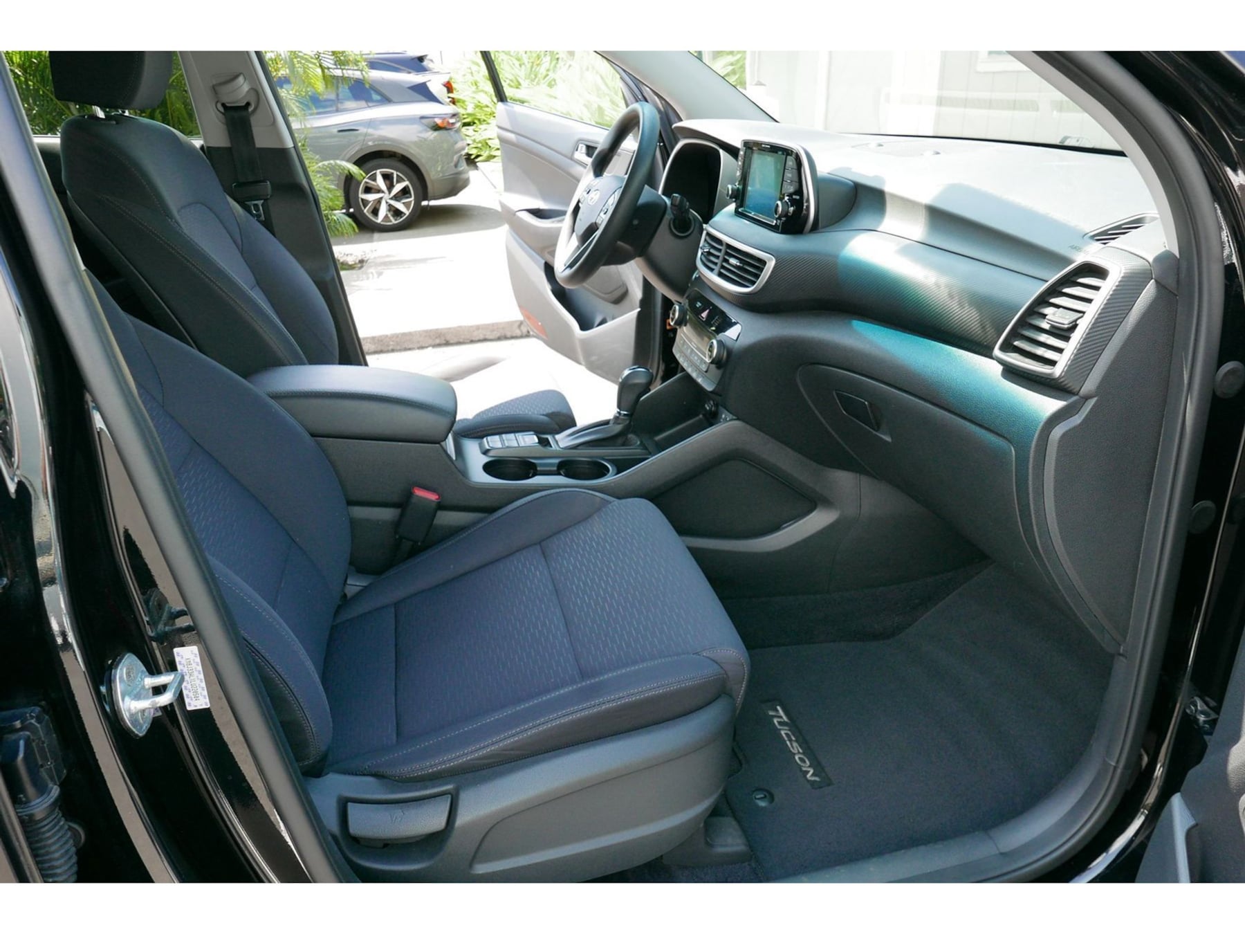 Photo 4 of this Hyundai Tucson