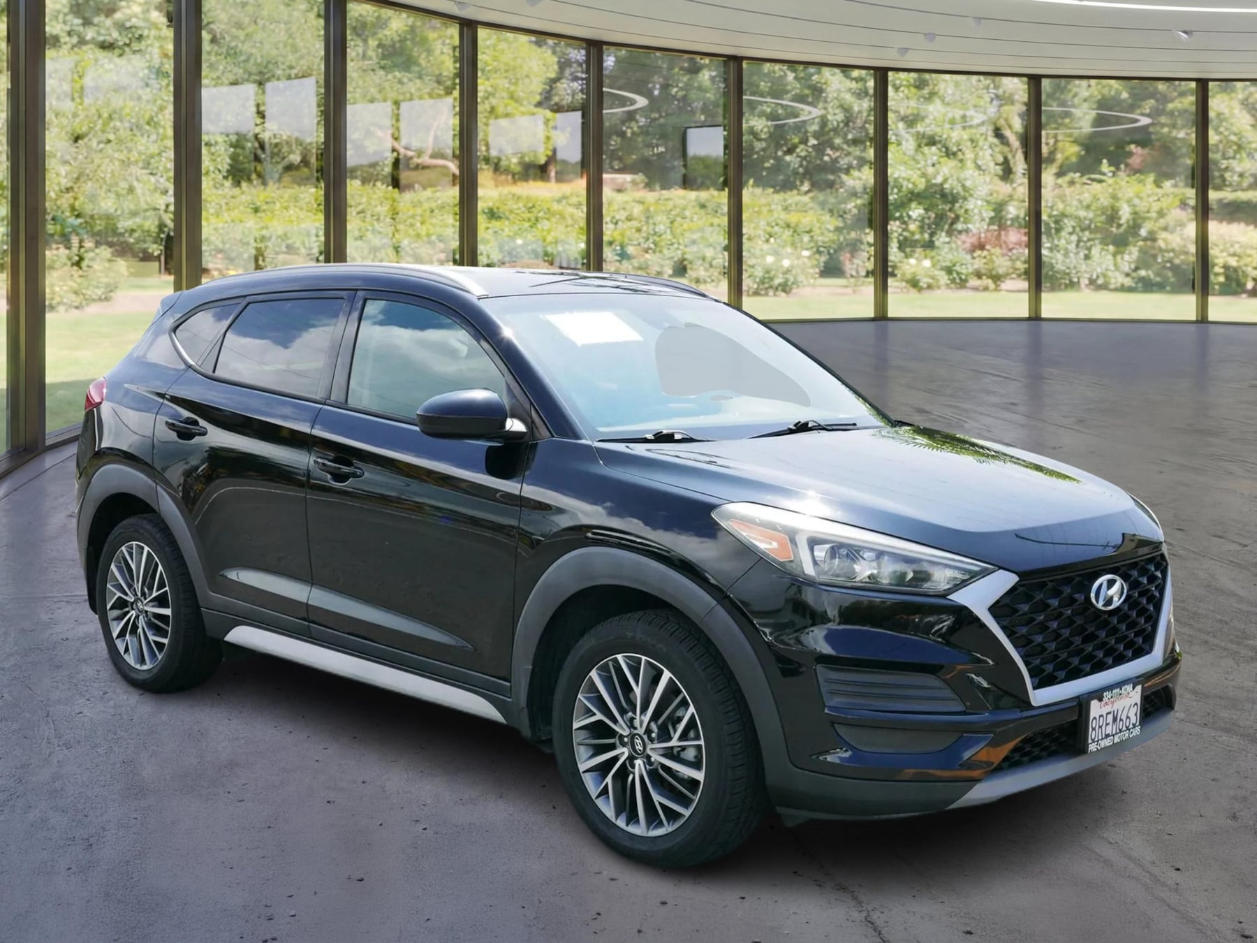 Photo 19 of this Hyundai Tucson