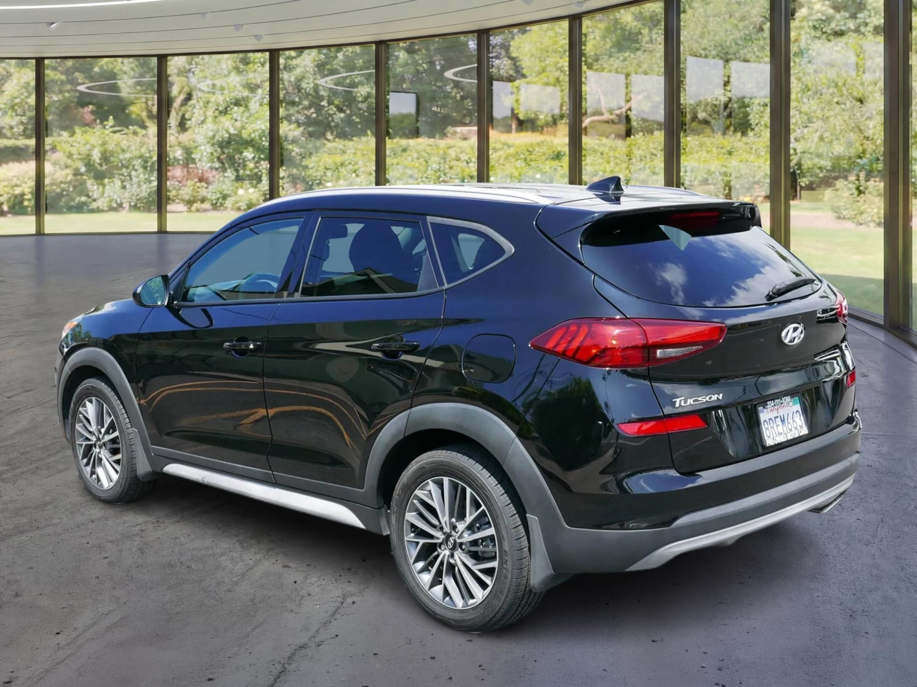 Photo 23 of this Hyundai Tucson