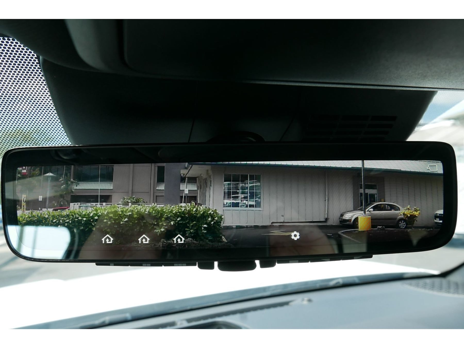 Toyota Tacoma photo 15