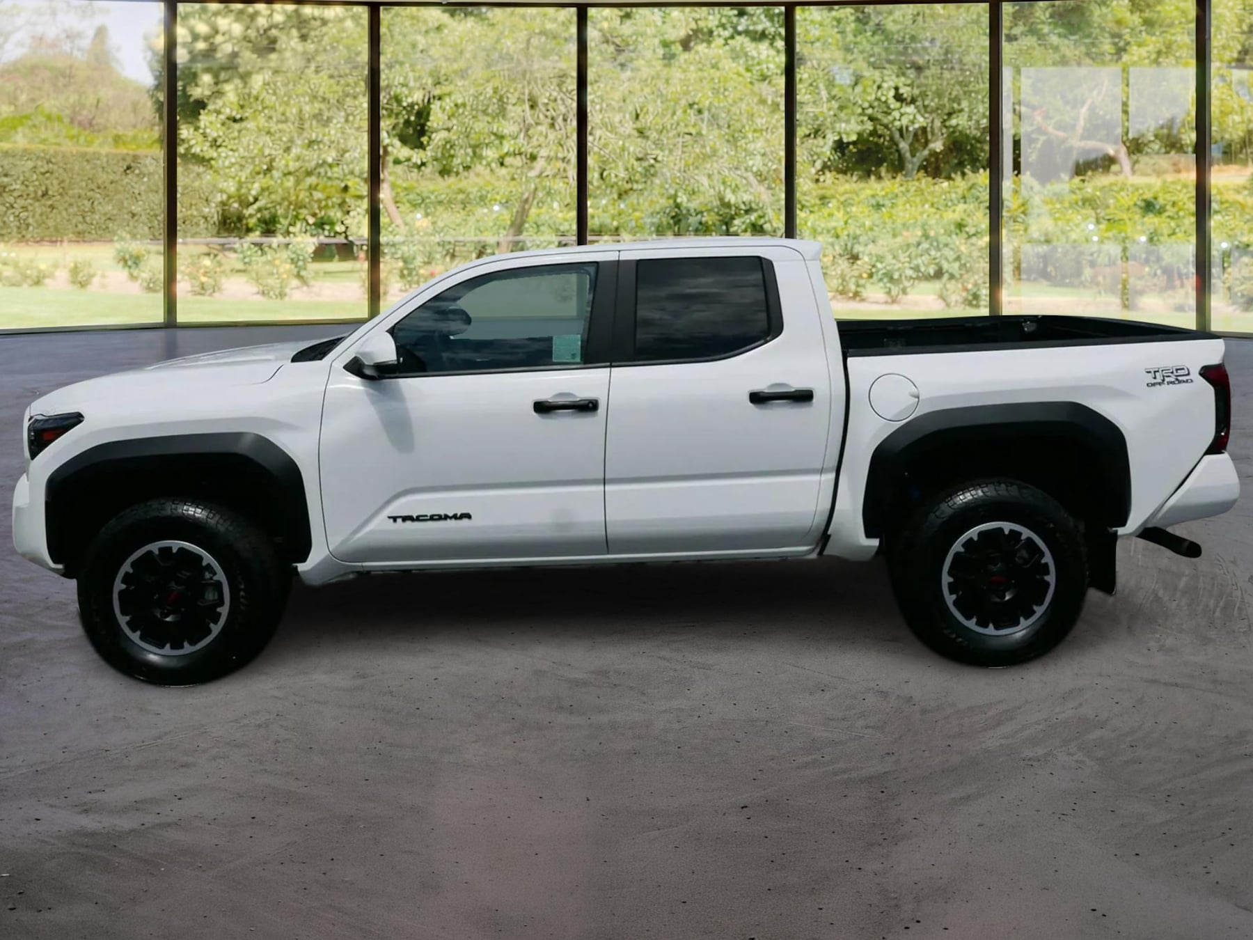 Toyota Tacoma photo 26