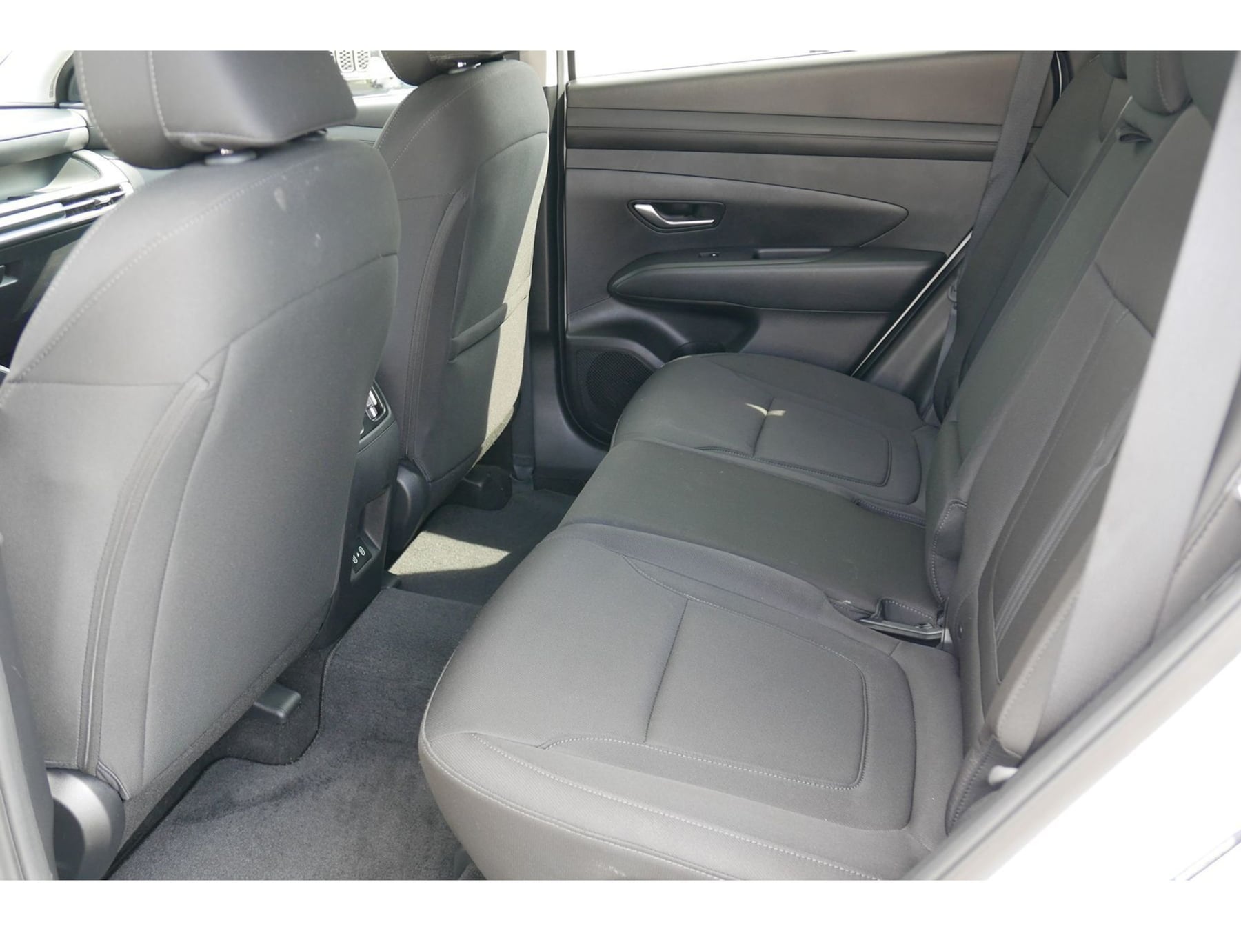 Hyundai Tucson photo 3
