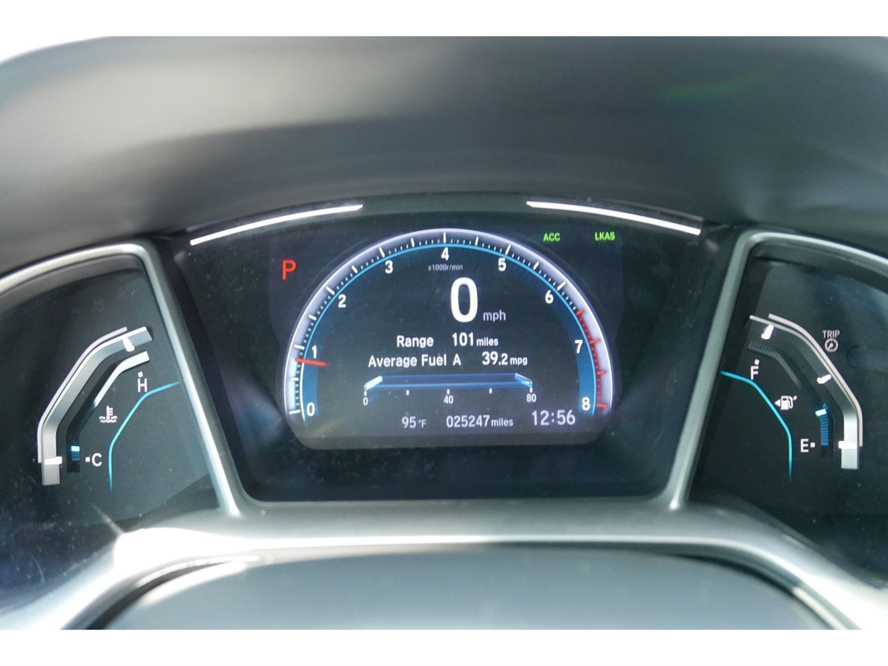 Photo 7 of this Honda Civic Sedan