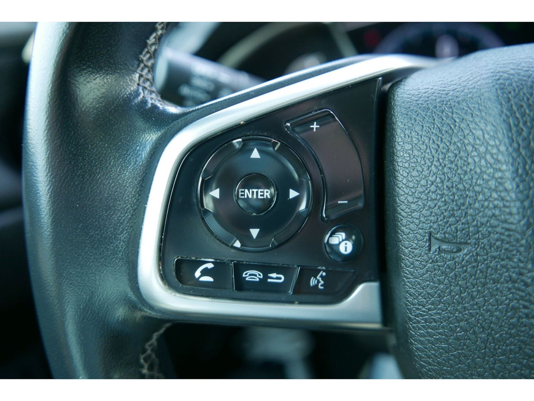 Photo 11 of this Honda Civic Sedan