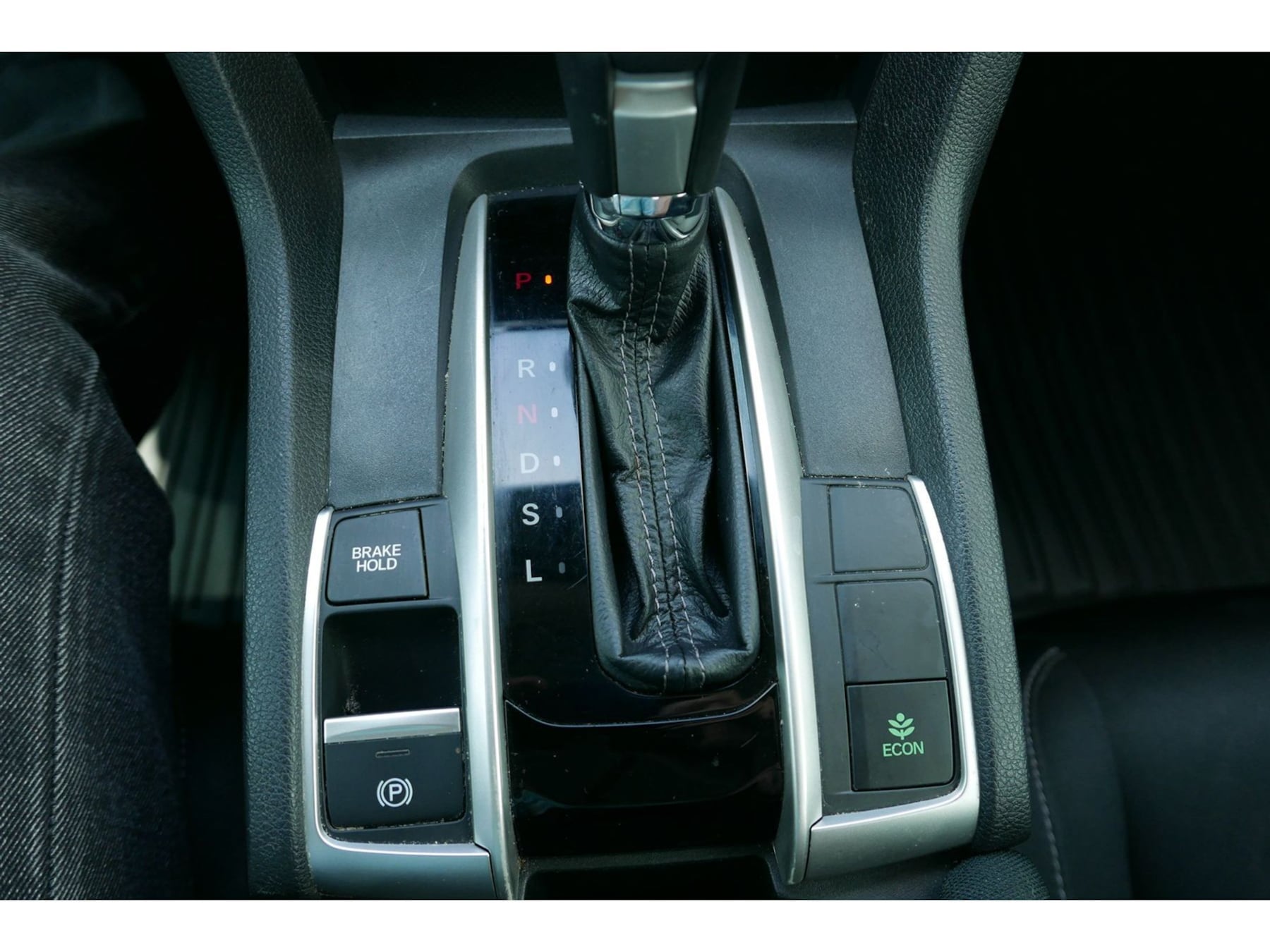 Photo 15 of this Honda Civic Sedan