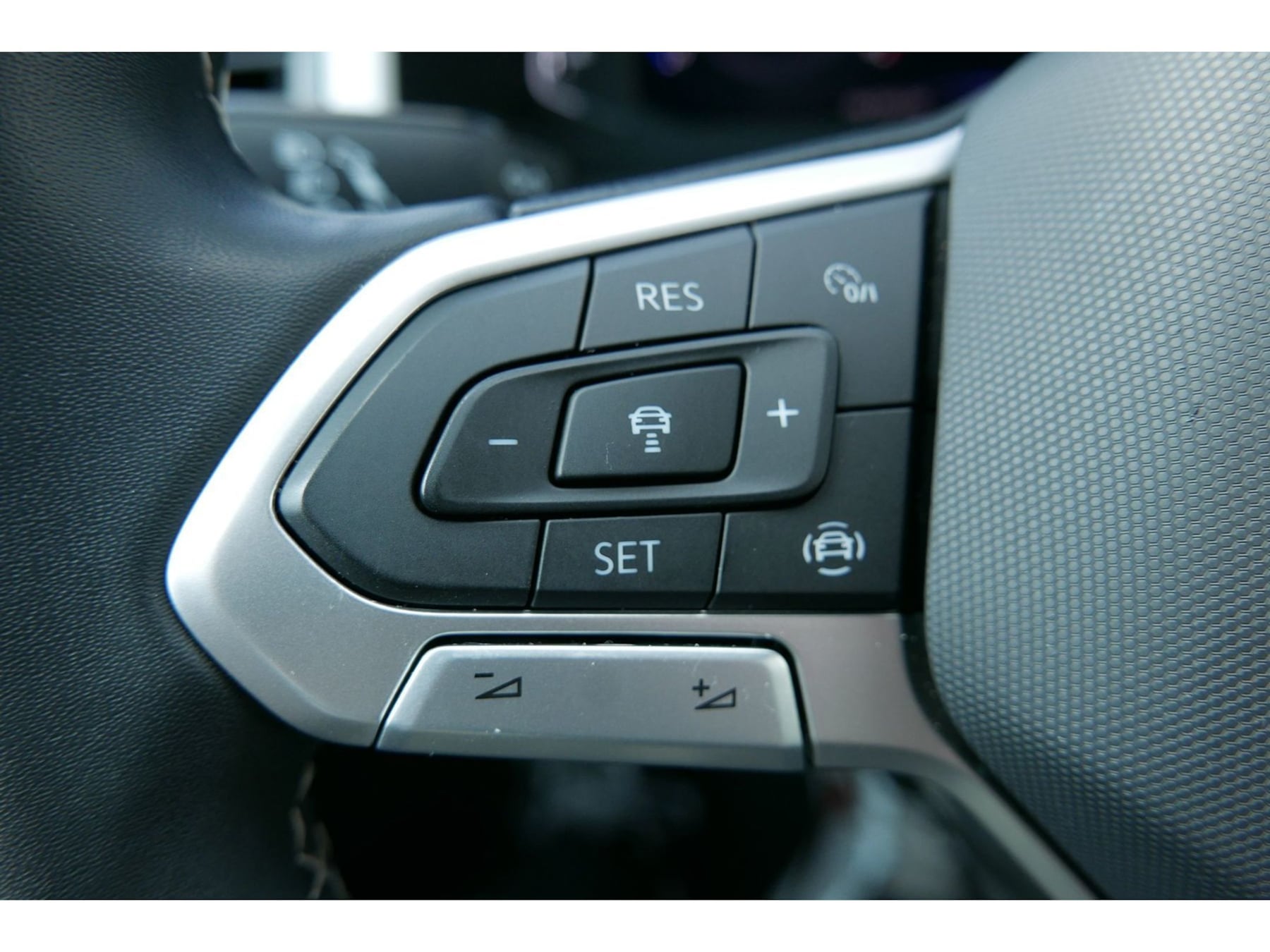 Volkswagen Atlas photo 11