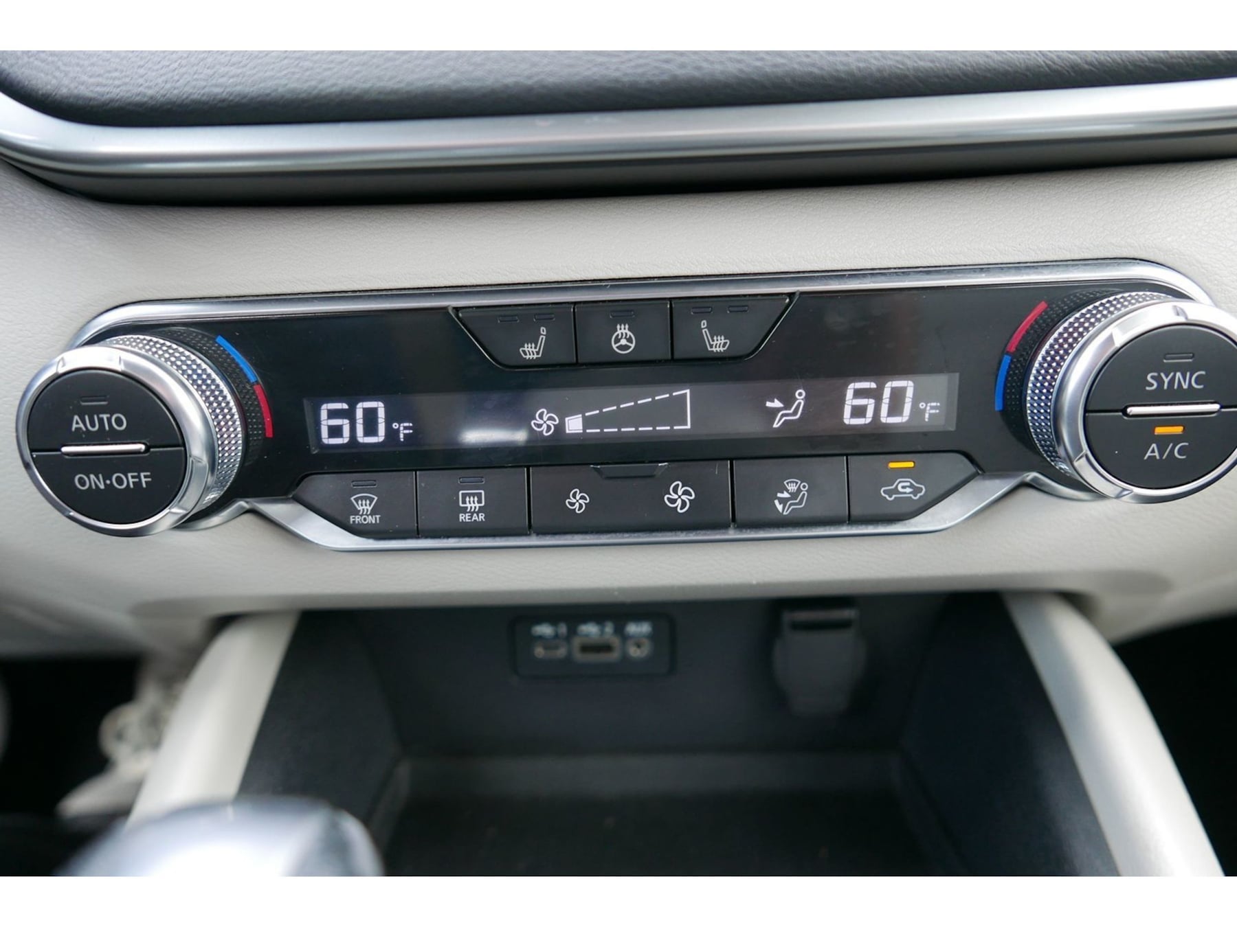 Nissan Altima photo 15