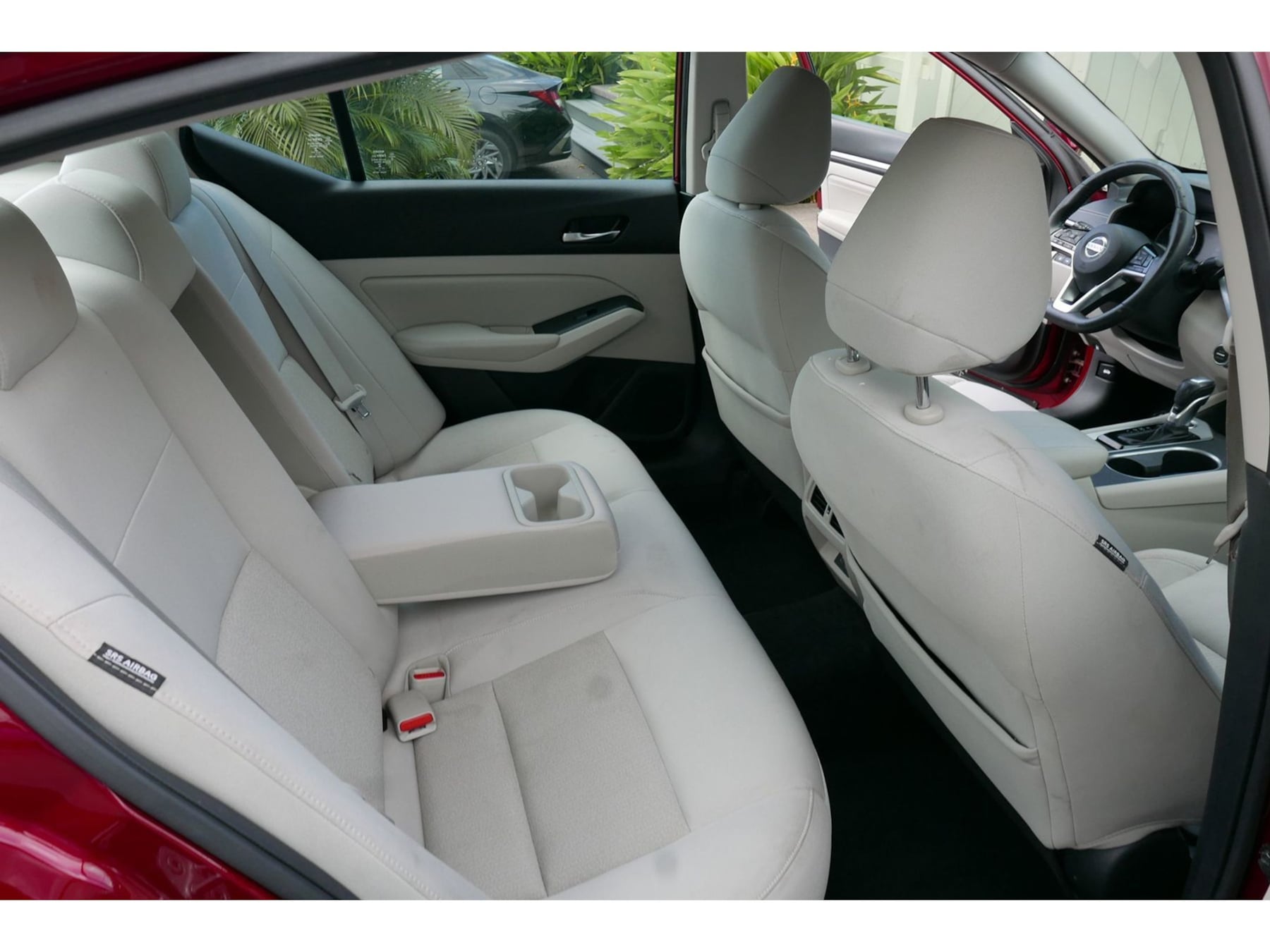 Nissan Altima photo 5