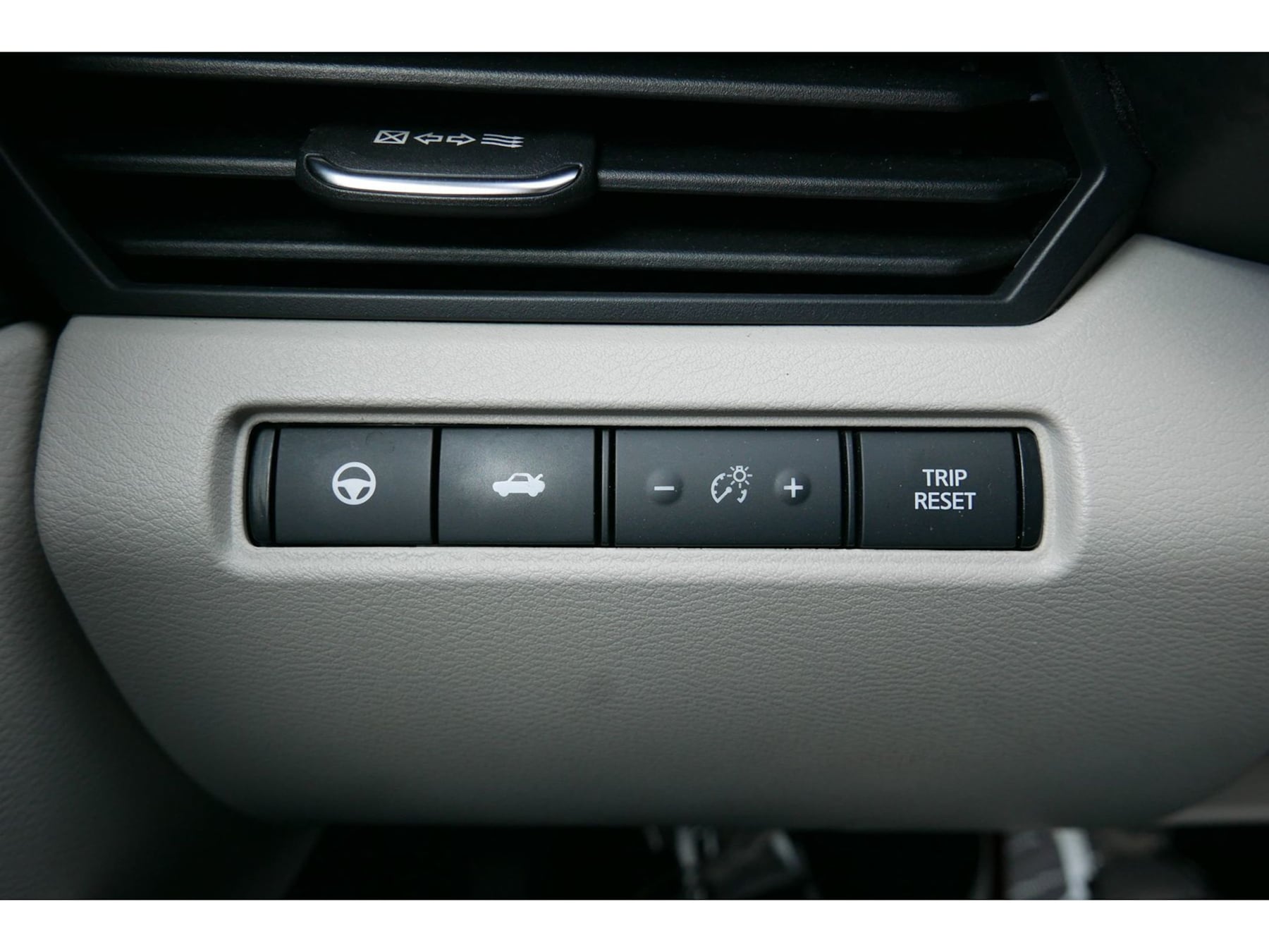 Nissan Altima photo 10
