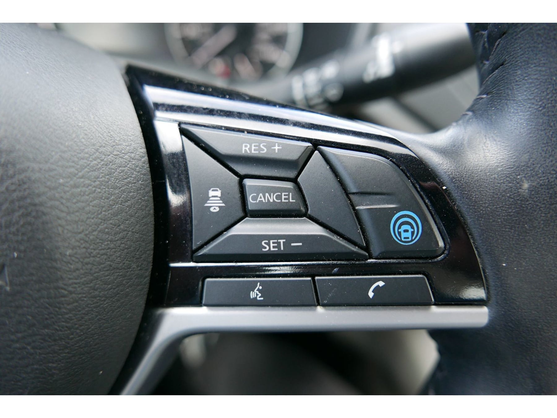 Nissan Altima photo 12
