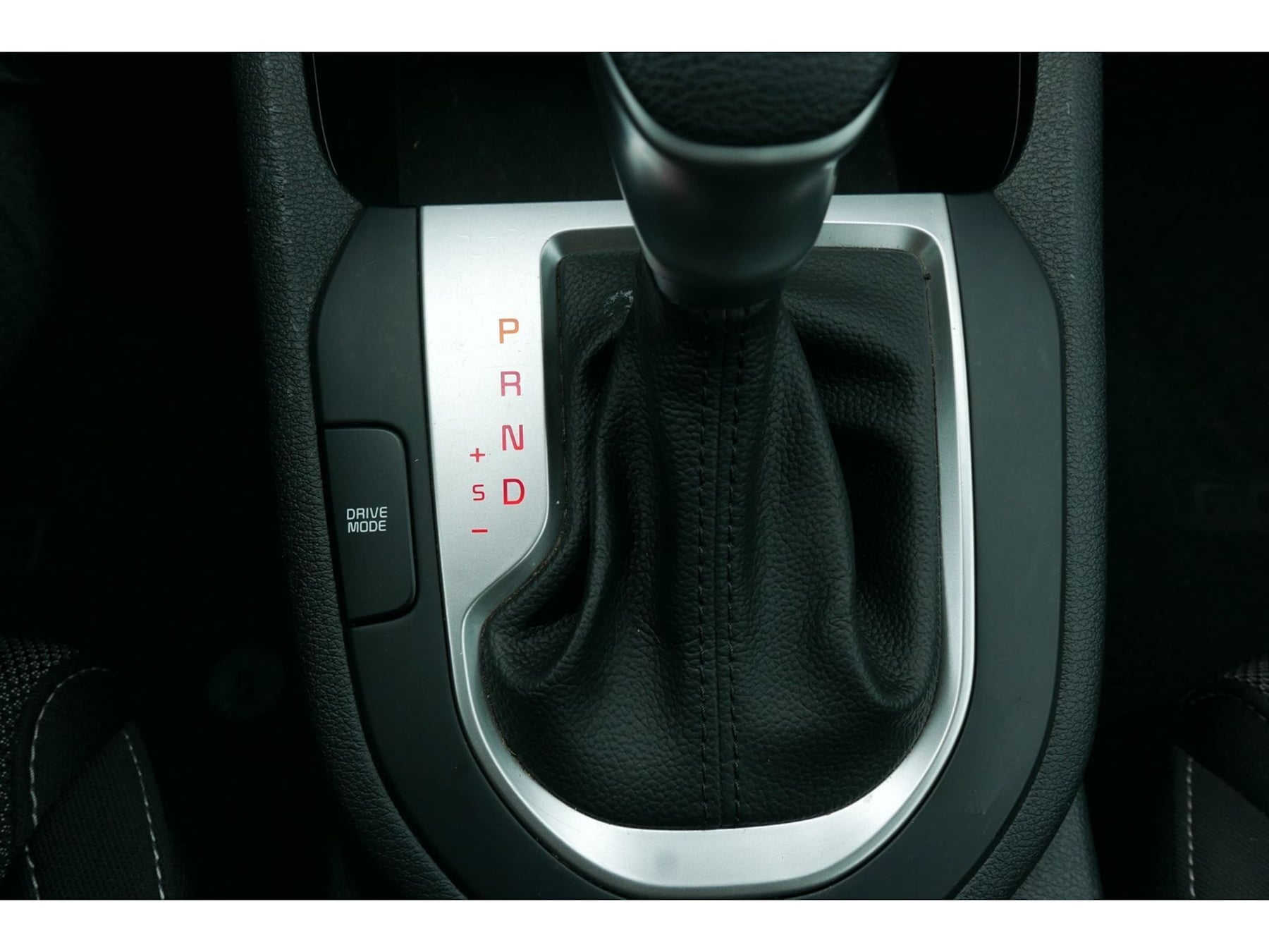 Photo 16 of this Kia Forte