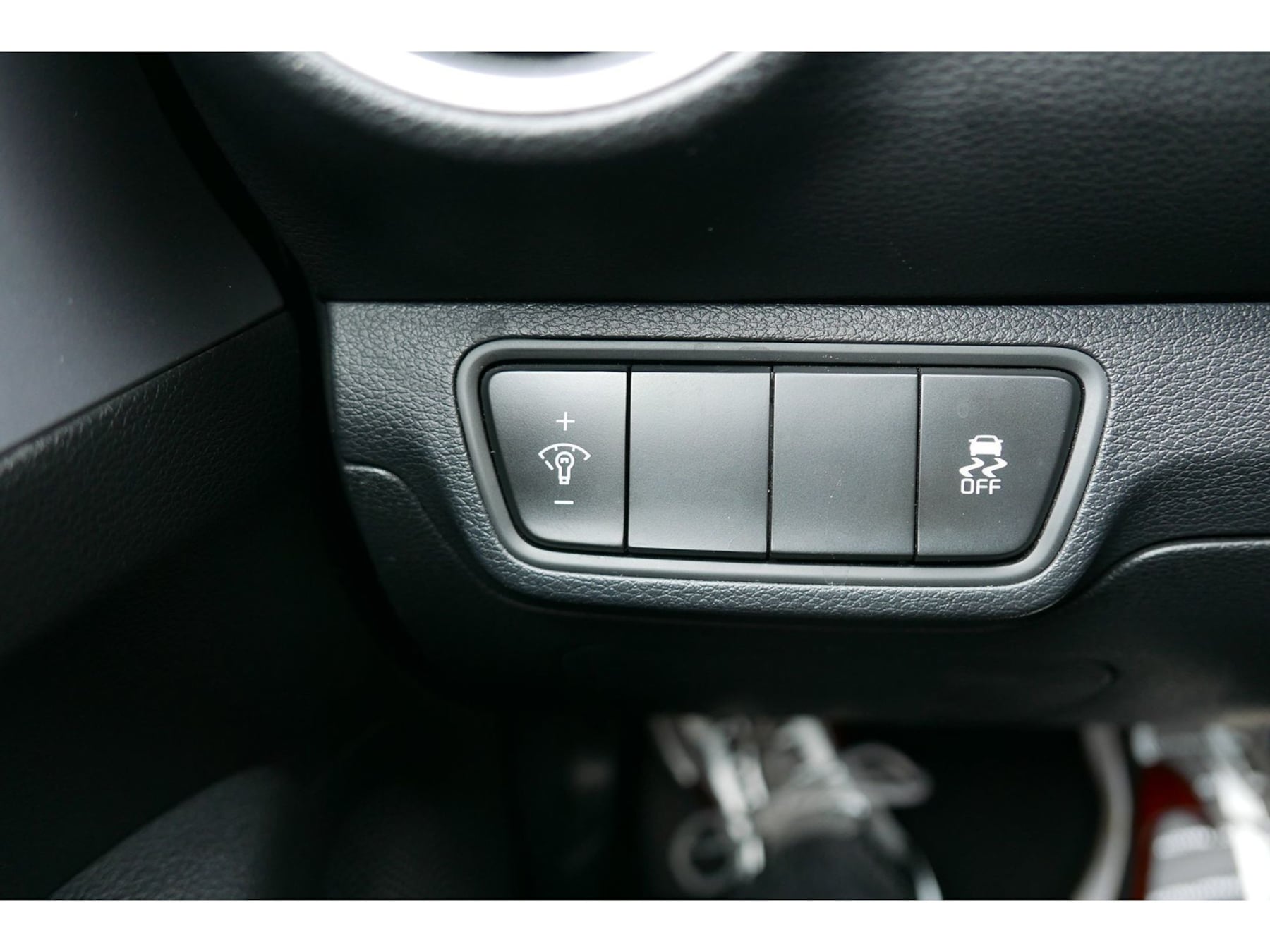 Photo 10 of this Kia Forte