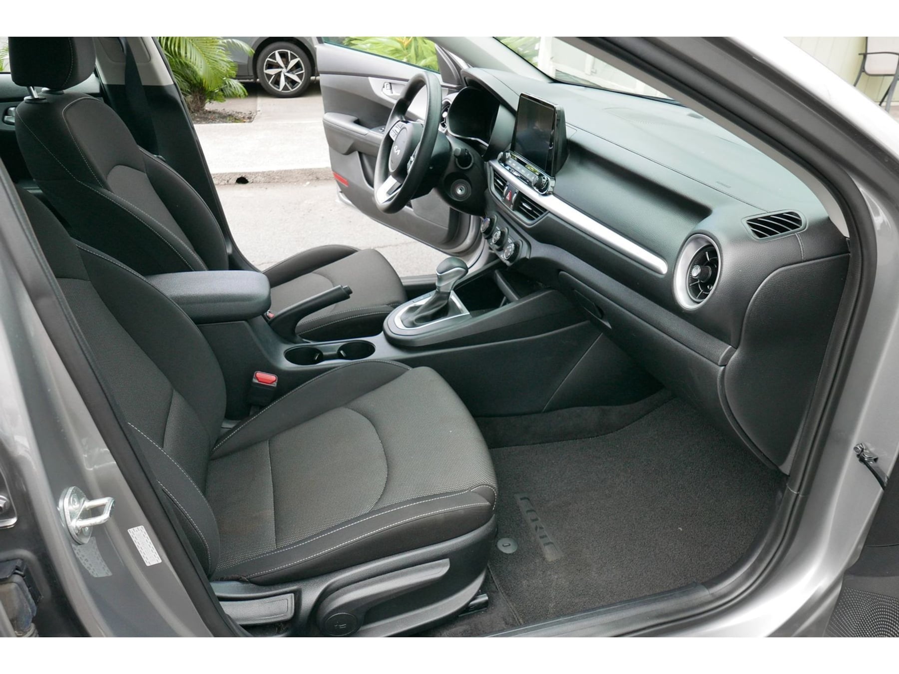 Photo 4 of this Kia Forte