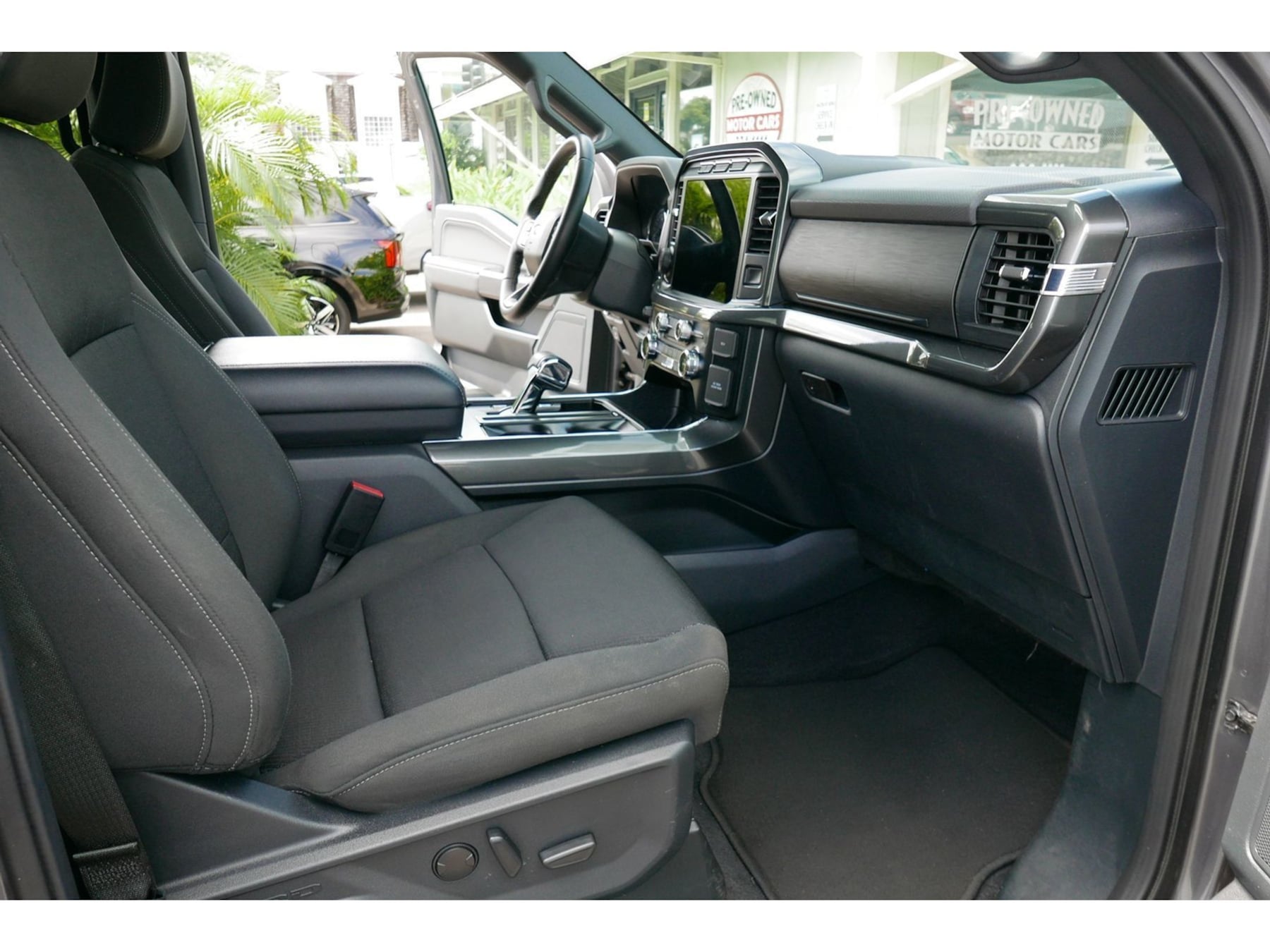 Photo 4 of this Ford F-150