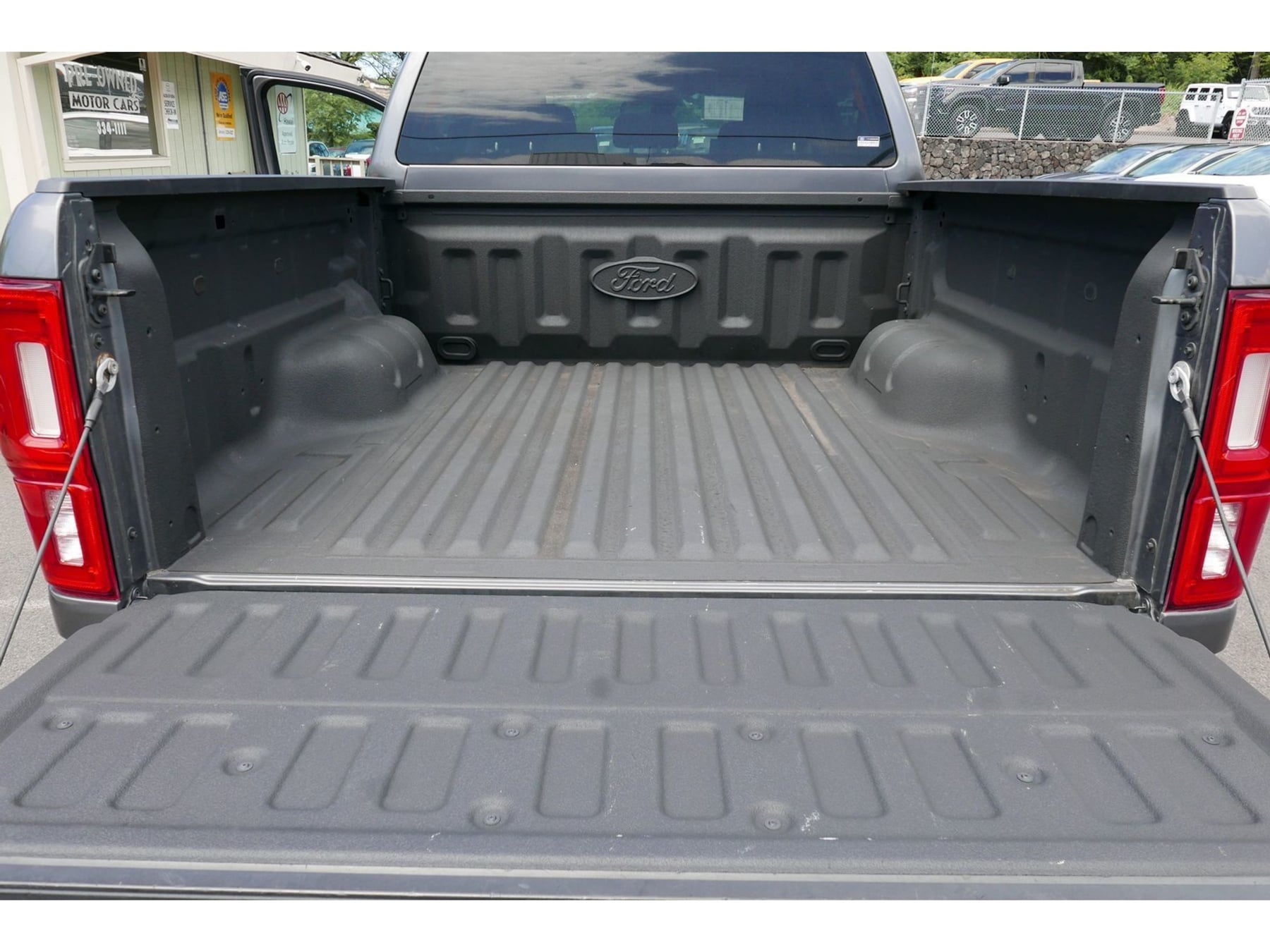 Photo 6 of this Ford Ranger