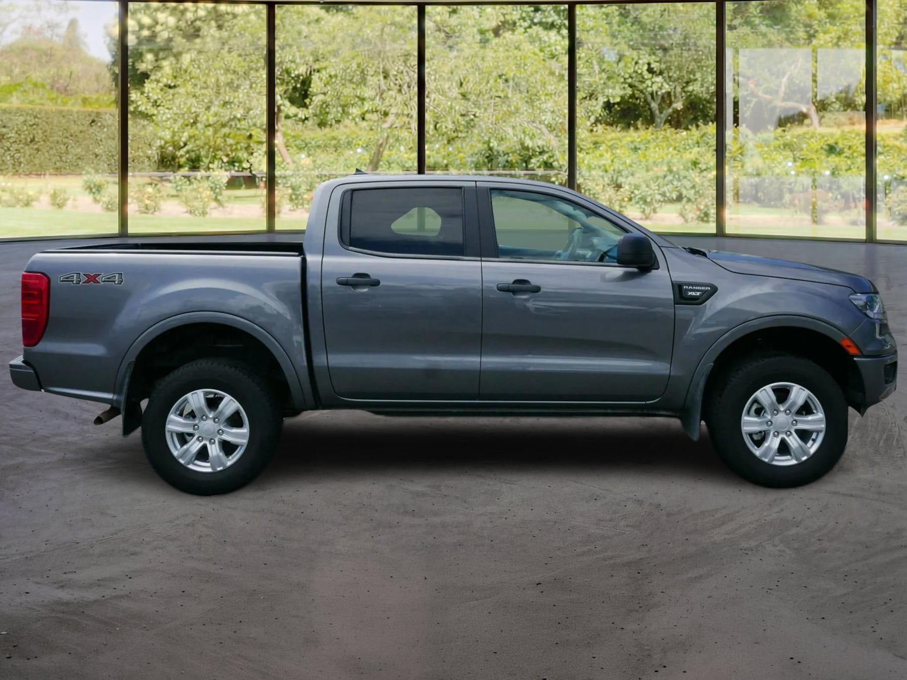 Photo 21 of this Ford Ranger