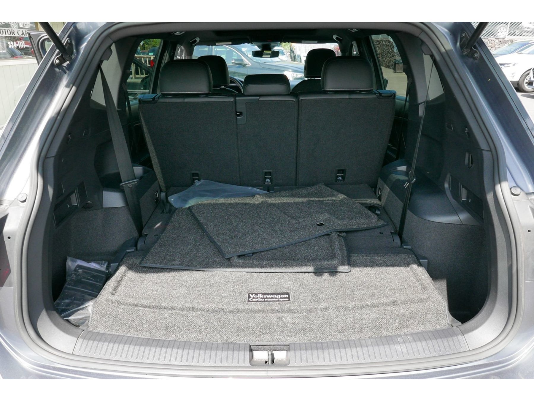 Photo 13 of this Volkswagen Tiguan