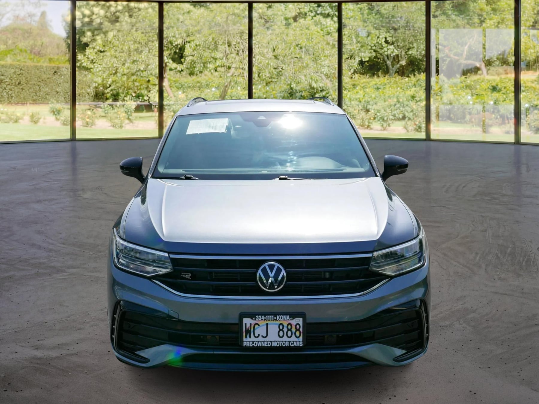 Photo 2 of this Volkswagen Tiguan