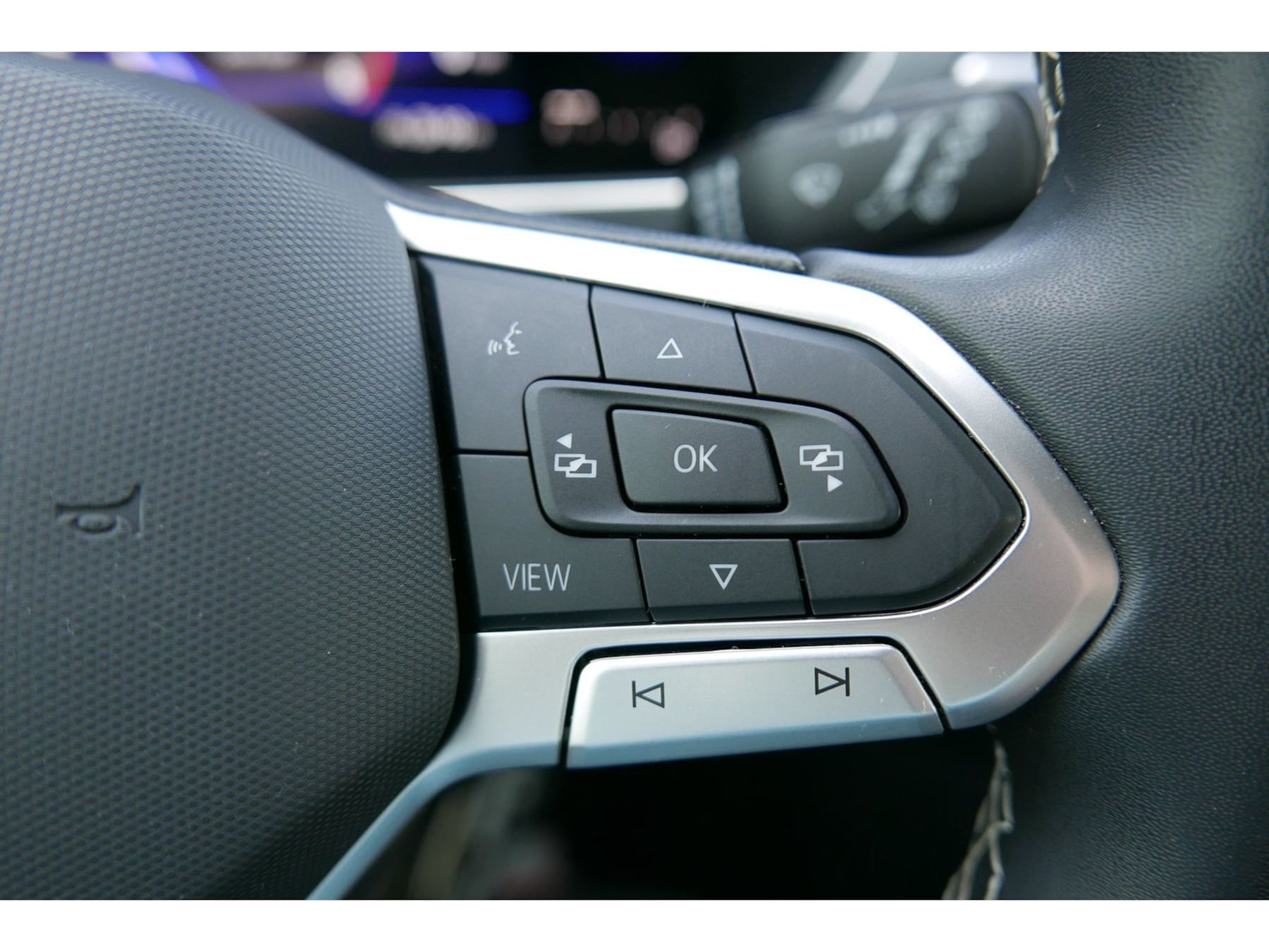 Photo 19 of this Volkswagen Tiguan
