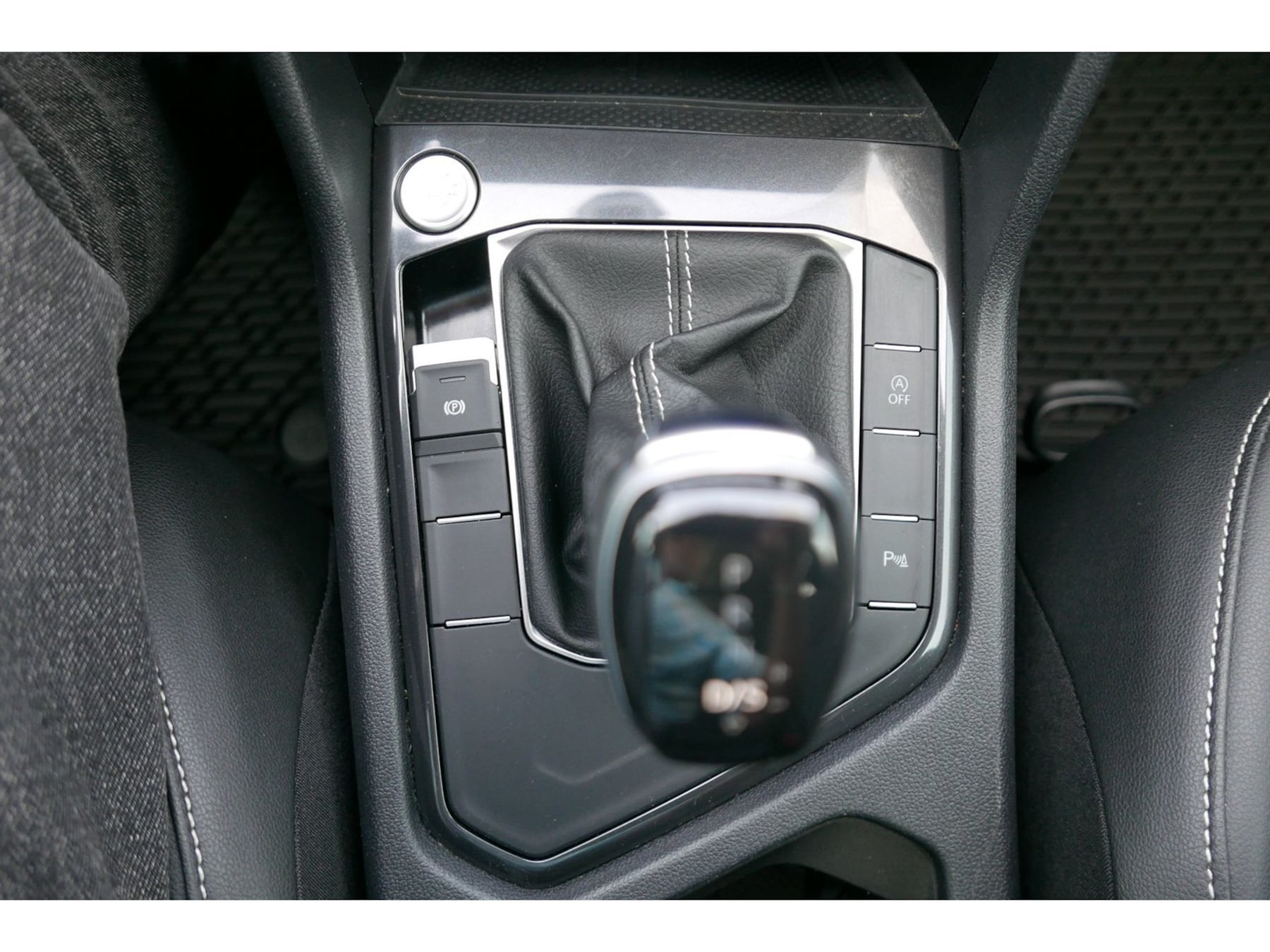 Photo 23 of this Volkswagen Tiguan