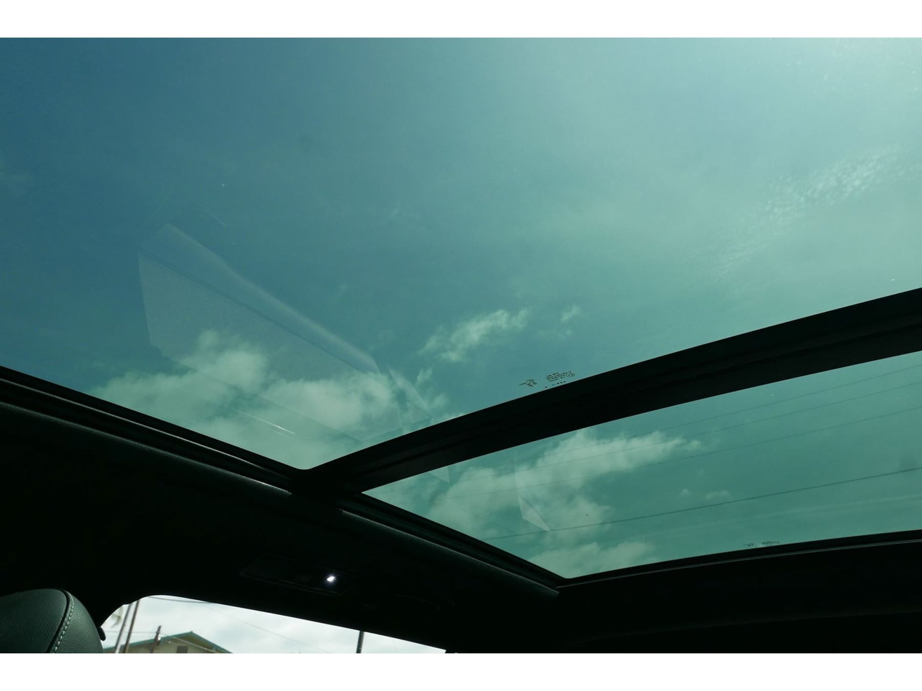 Photo 24 of this Volkswagen Tiguan