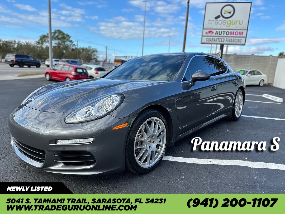 2014 Porsche Panamera 4S