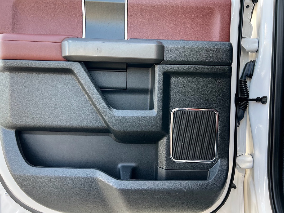 2019 Ford F-250 Platinum photo 27