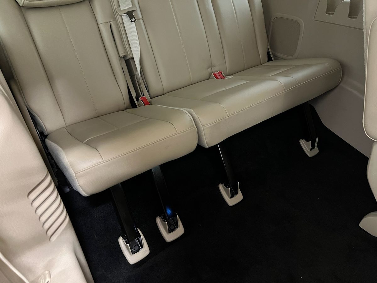 2017 Ford Expedition Limited photo 15