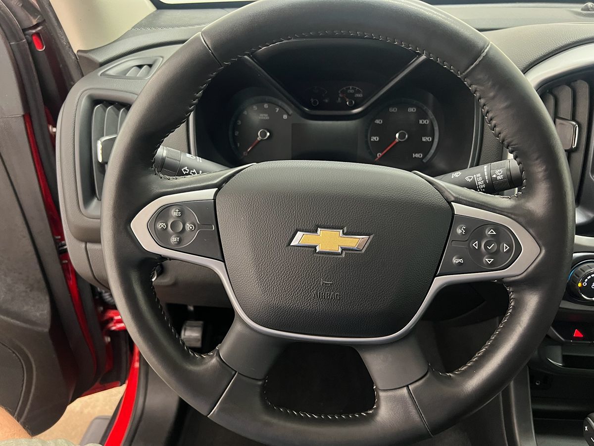 2019 Chevrolet Colorado LT photo 18