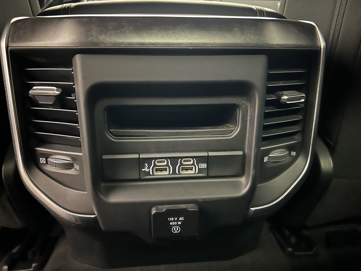 2019 Ram 1500 Big Horn Lone Star photo 3