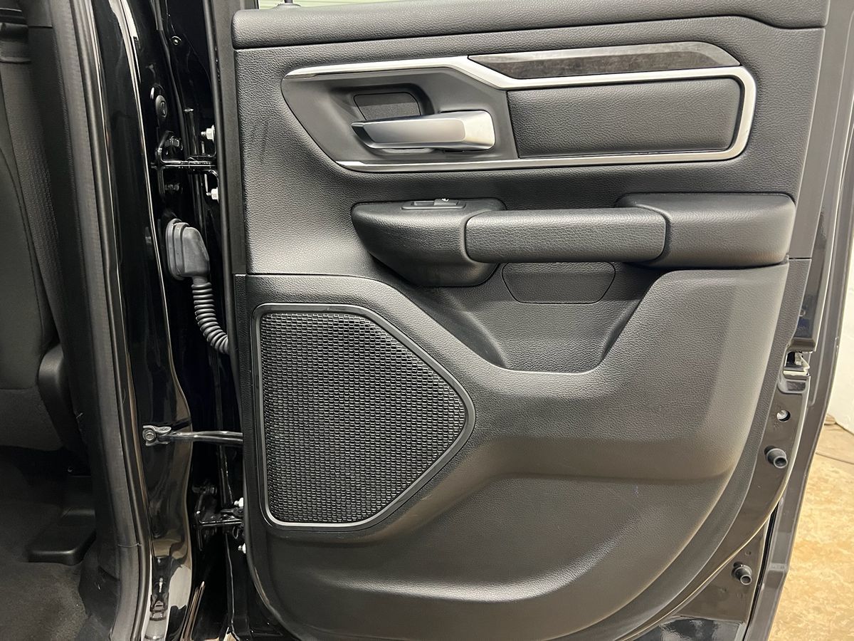 2019 Ram 1500 Big Horn Lone Star photo 4