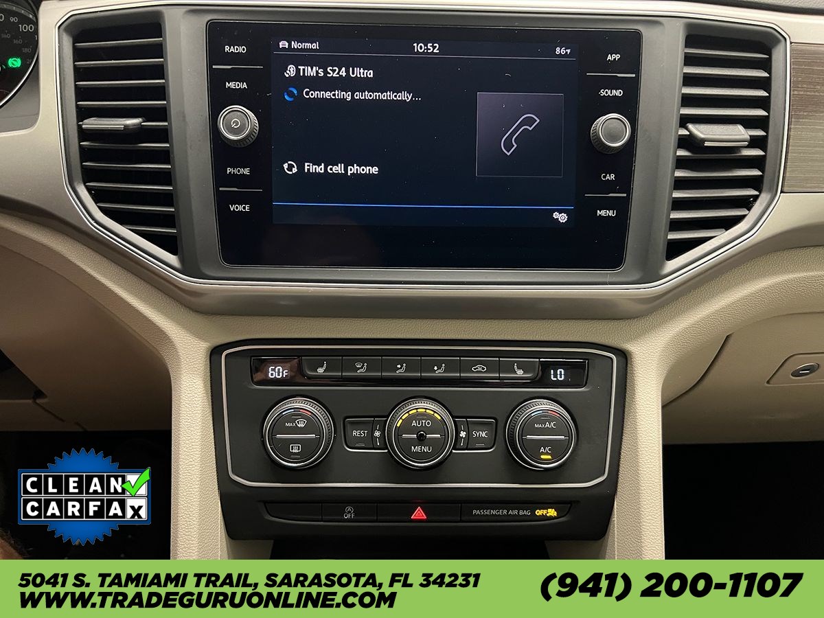 2019 Volkswagen Atlas V6 SE Technology R-Line photo 13