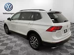2018 Volkswagen Tiguan SE photo 24