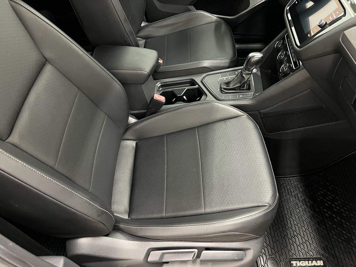 2018 Volkswagen Tiguan SE photo 4