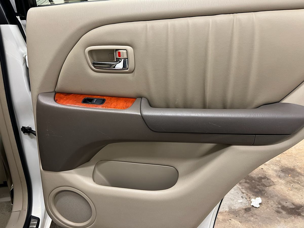 2003 Lexus RX 300 photo 17