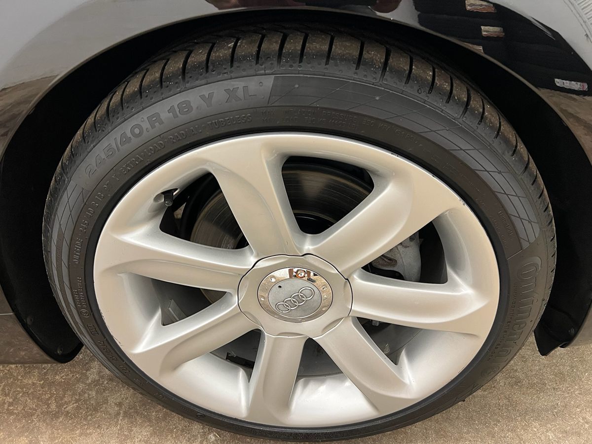 2012 Audi TT 2.0T Prestige photo 11