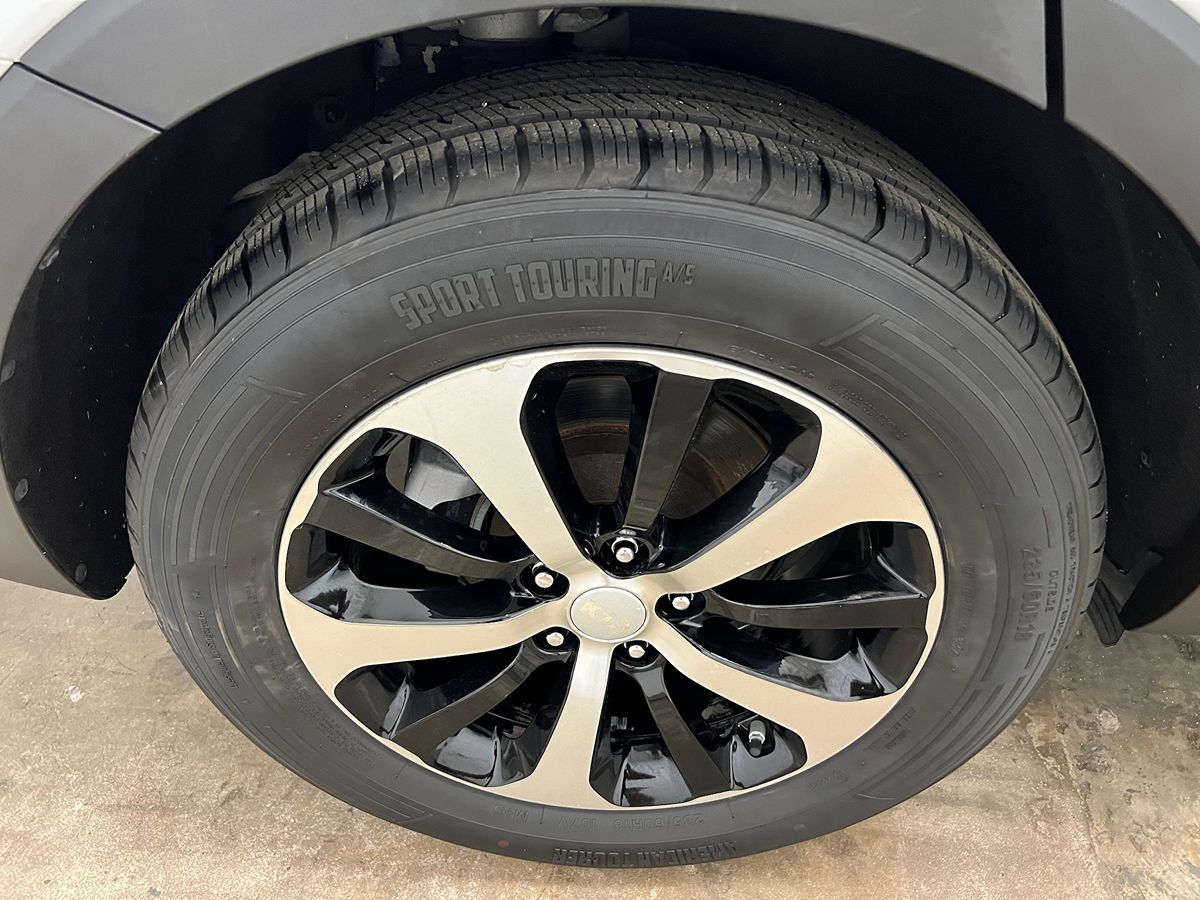 2016 Kia Sorento EX photo 13