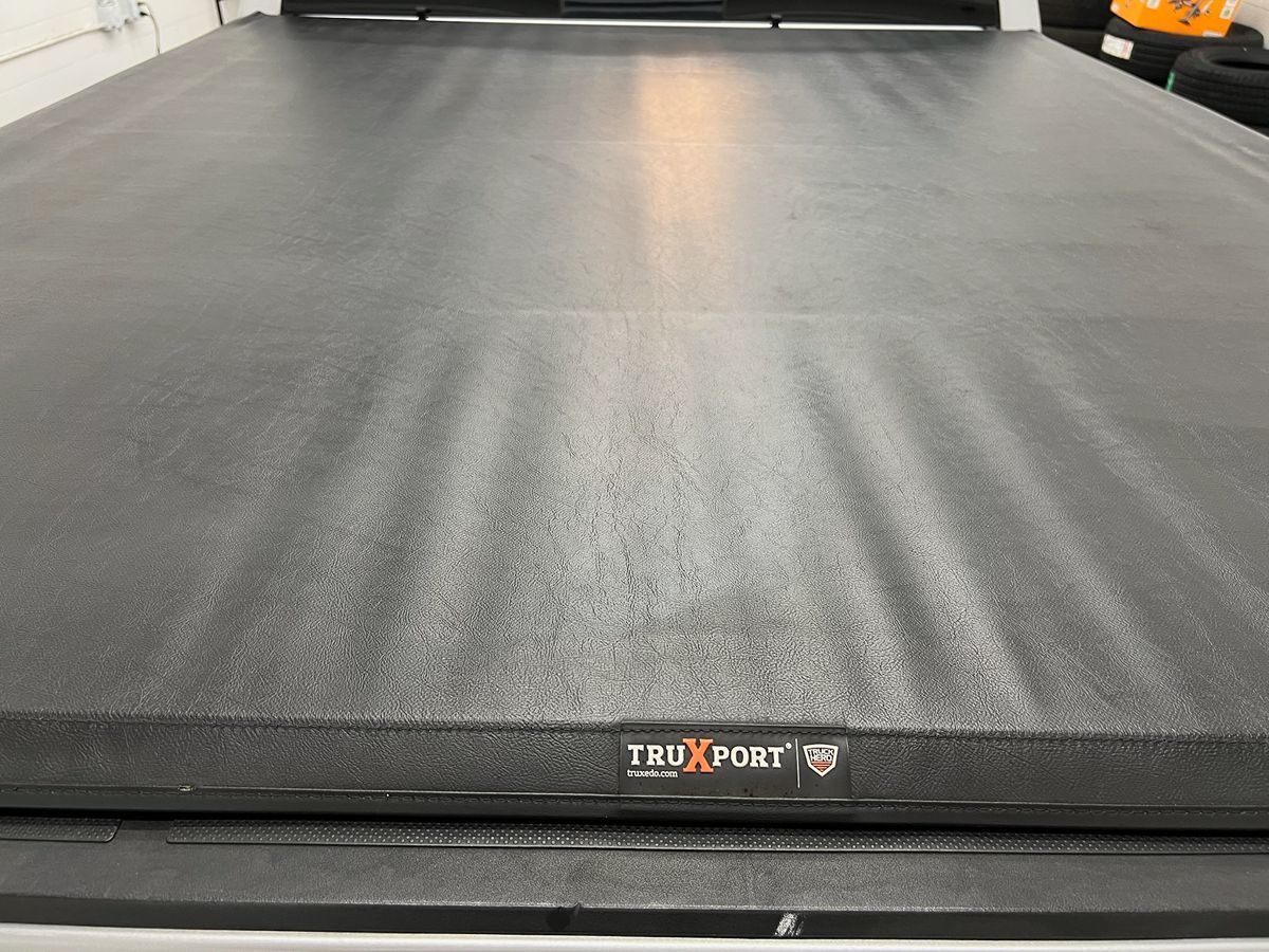 2018 Toyota Tundra SR5 Double Cab photo 12