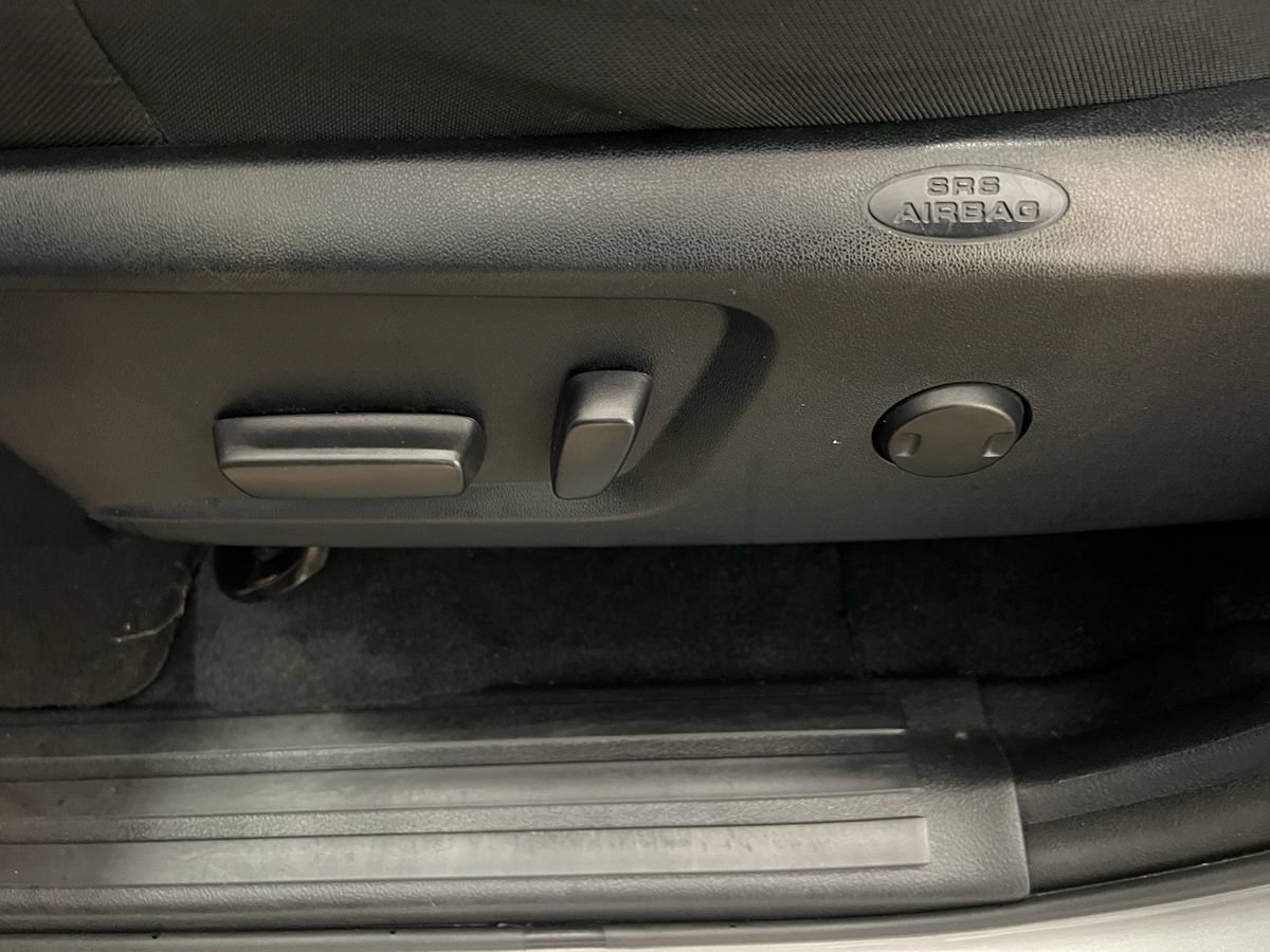 2018 Toyota Tundra SR5 Double Cab photo 18