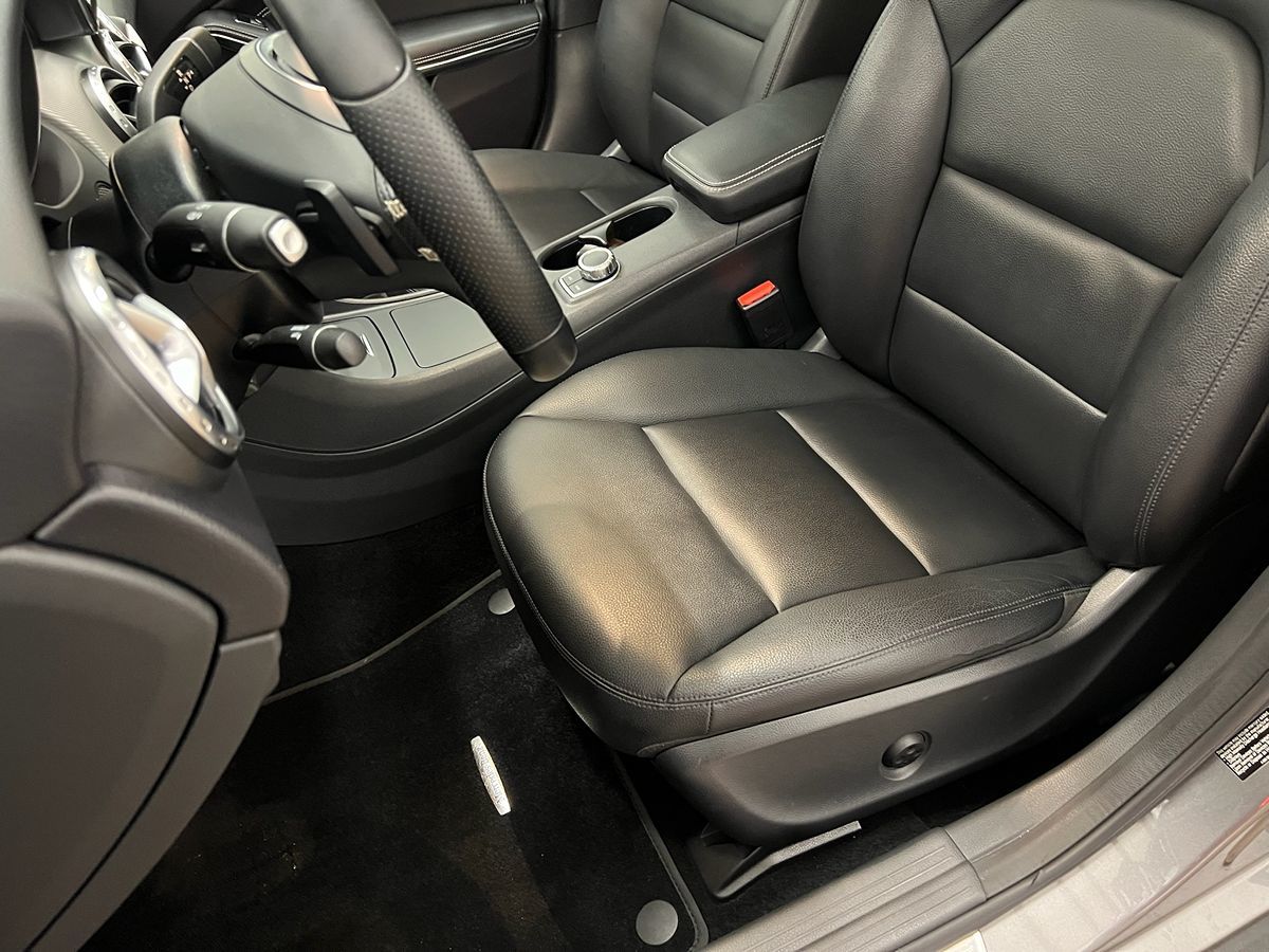 2015 Mercedes Benz GLA 4MATIC 250 photo 8