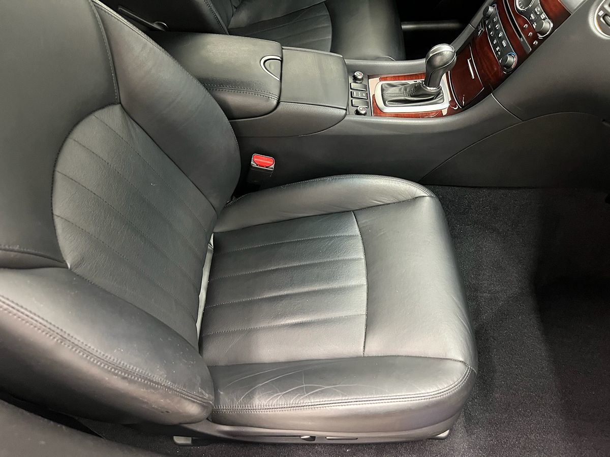 2016 Infiniti QX50 Premium photo 10