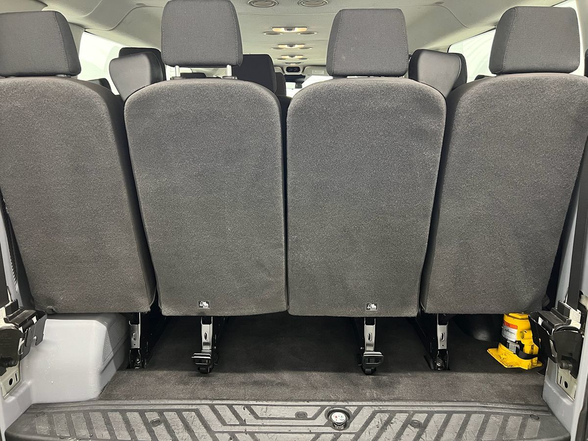 2016 Ford Transit XLT photo 8