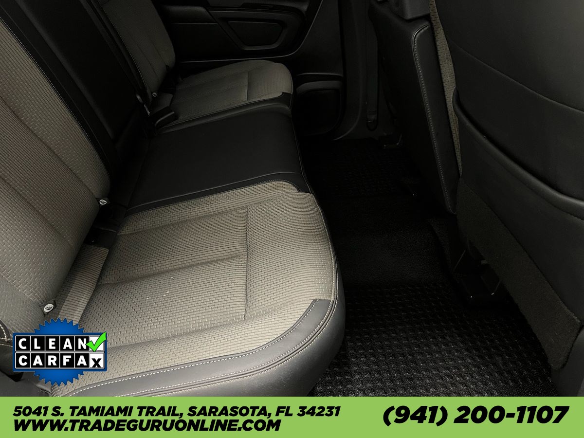 2021 Nissan Titan S photo 14