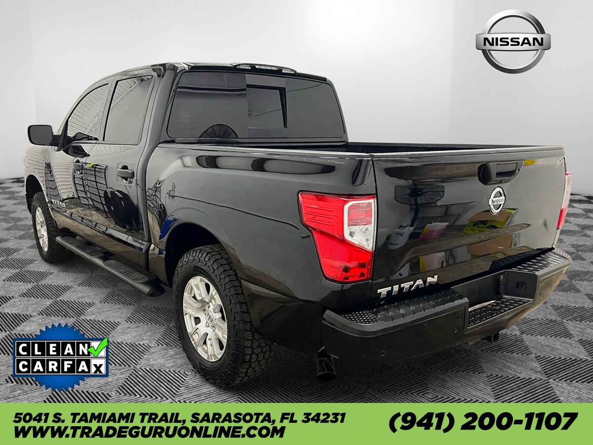 2021 Nissan Titan S photo 3