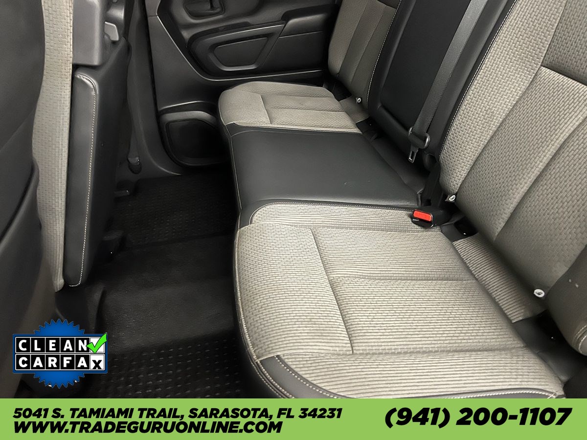 2021 Nissan Titan S photo 17