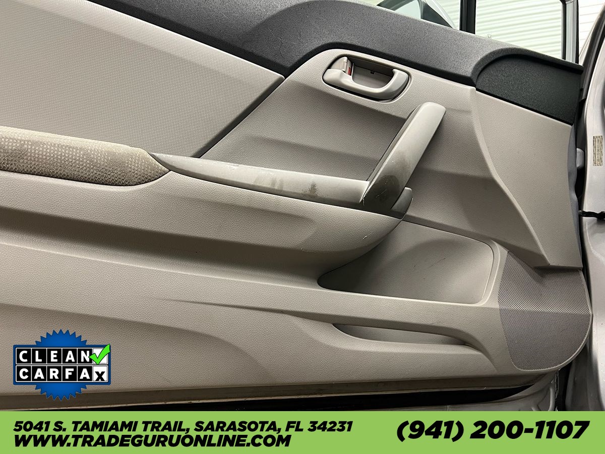 2012 Honda Civic LX photo 17
