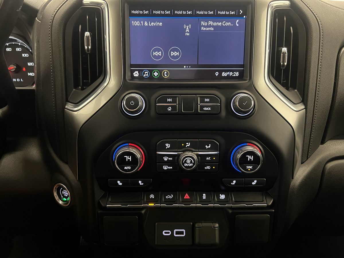 2021 Chevrolet Silverado 1500 LT photo 6