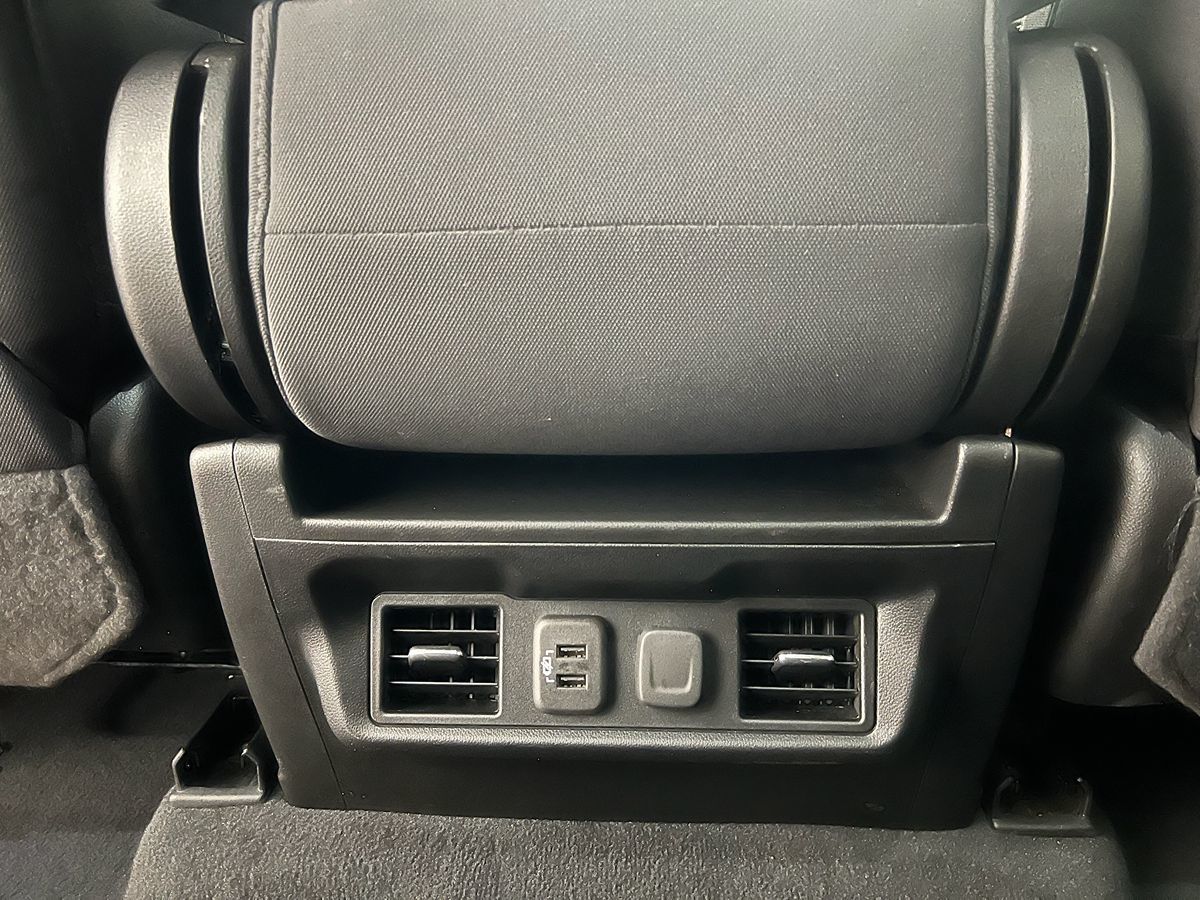 2021 Chevrolet Silverado 1500 LT photo 9